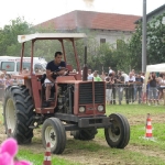 318510_173199086090993_100002027090898_353779_1165361540_n